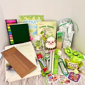 Children's Activity and Annotation Set with Green Theme